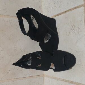 Gianni Bini Wedge Heels 8.5